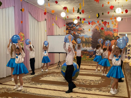 Общее родительское собрание "С чего начинается Родина...Нравственно-патриотическое воспитание ребенка" Общее родительское собрание "С чего начинается Родина...Нравственно-патриотическое воспитание ребенка".